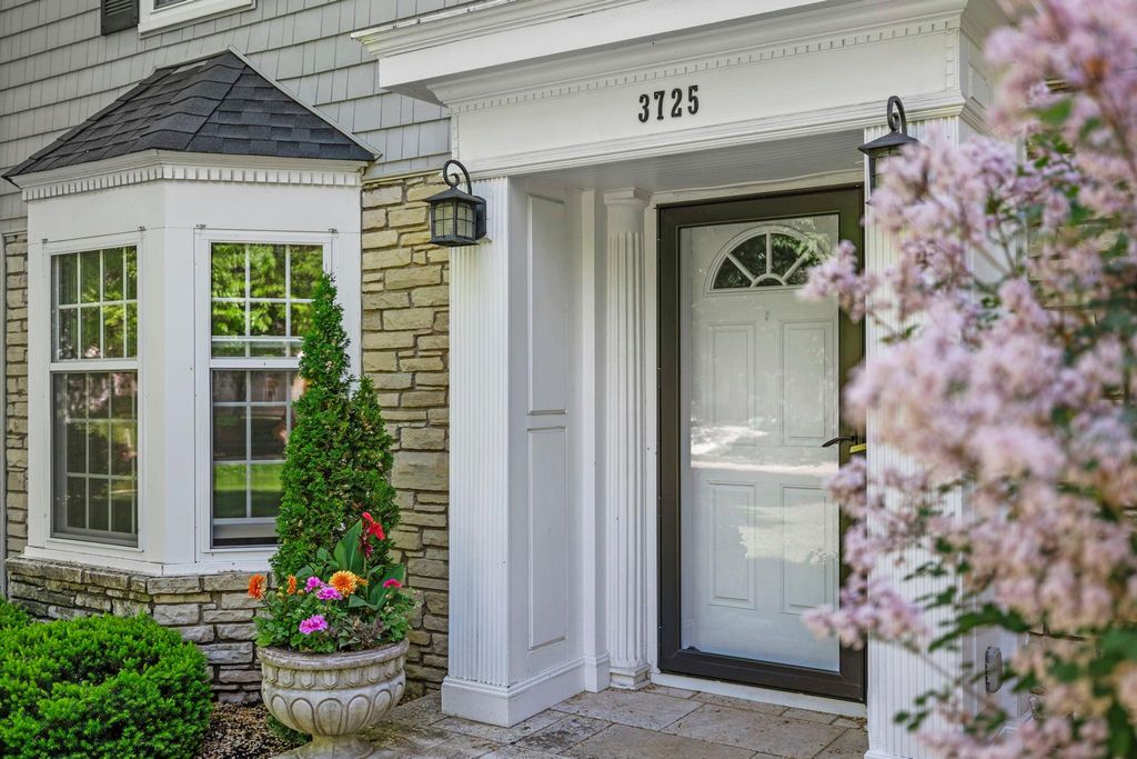 3725 Glenhurst Avenue, Saint Louis Park, MN 55416 — photo 4