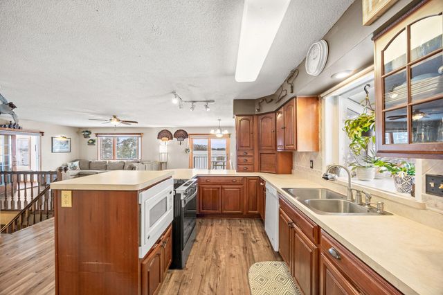 16452 90th Street, Brownton, MN 55312