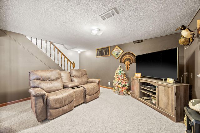 16452 90th Street, Brownton, MN 55312