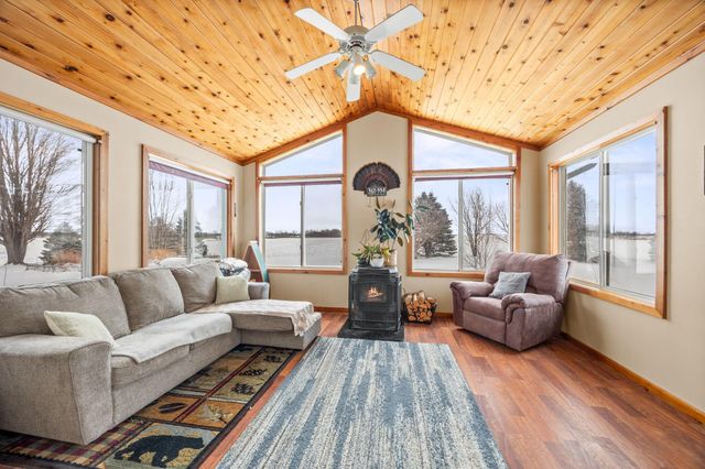 16452 90th Street, Brownton, MN 55312