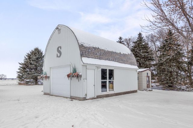 16452 90th Street, Brownton, MN 55312