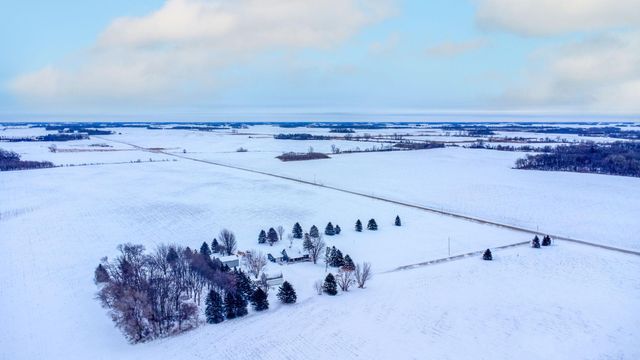 16452 90th Street, Brownton, MN 55312