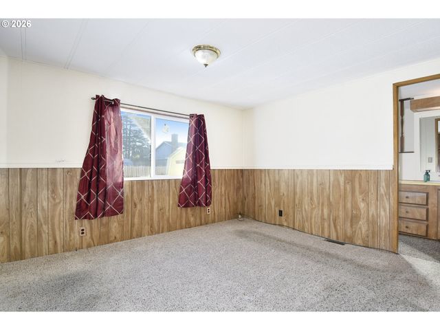 900 Ne FRANCIS Ave, Gresham, OR 97030