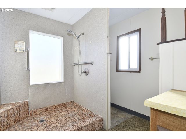 900 Ne FRANCIS Ave, Gresham, OR 97030