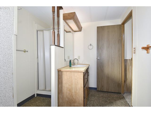 900 Ne FRANCIS Ave, Gresham, OR 97030