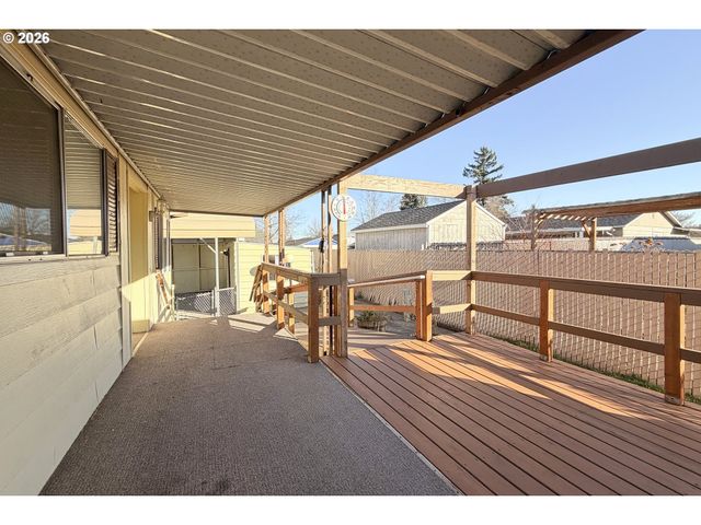 900 Ne FRANCIS Ave, Gresham, OR 97030