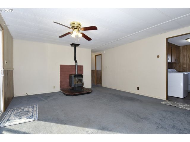 900 Ne FRANCIS Ave, Gresham, OR 97030