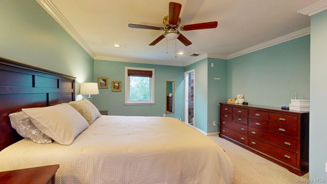 4 Seals Drive, Monroe, NY 10950