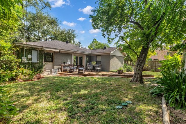 801 N 3rd Street Street, Bellaire, TX 77401