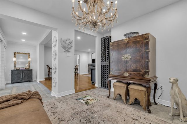 801 N 3rd Street Street, Bellaire, TX 77401