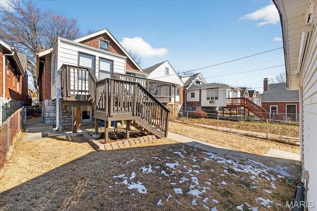 5644 Murdoch Avenue, St Louis, MO 63109