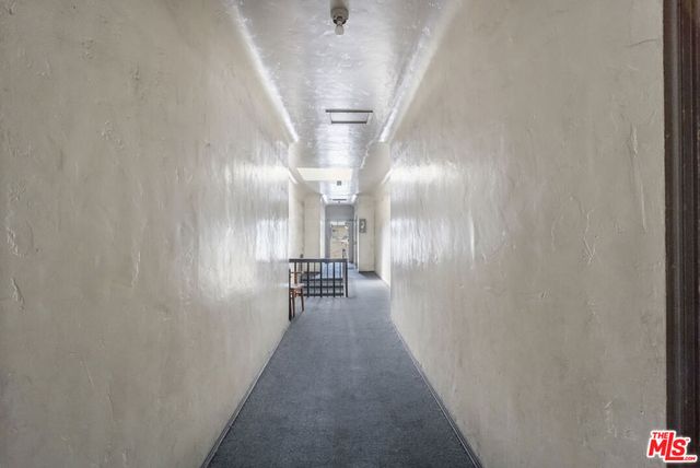 2717 S Budlong Avenue, Los Angeles, CA 90007