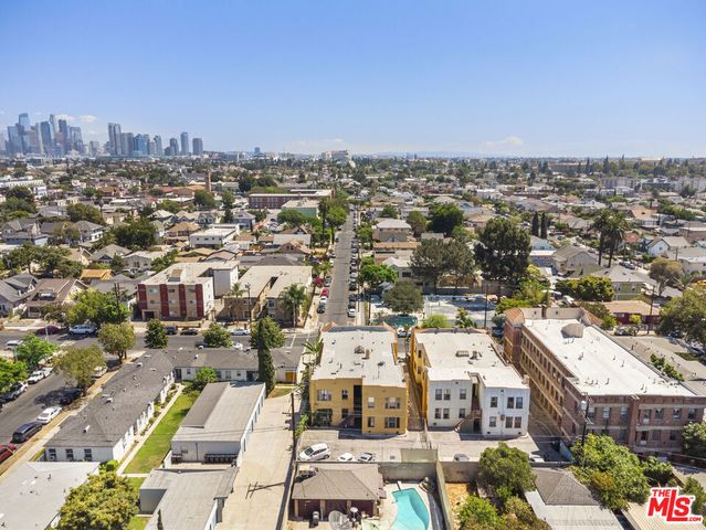 2717 S Budlong Avenue, Los Angeles, CA 90007