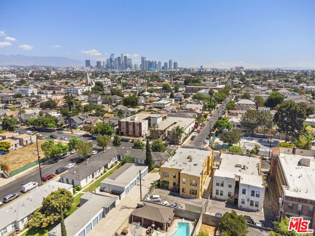 2717 S Budlong Avenue, Los Angeles, CA 90007