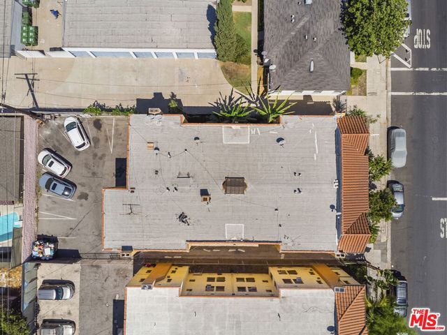 2717 S Budlong Avenue, Los Angeles, CA 90007