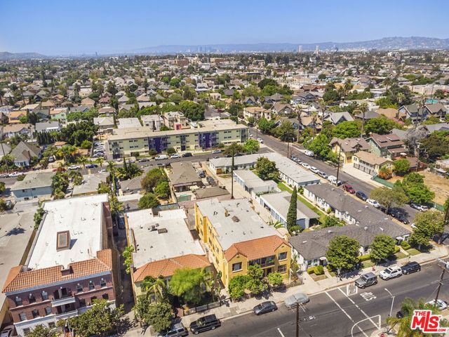 2717 S Budlong Avenue, Los Angeles, CA 90007