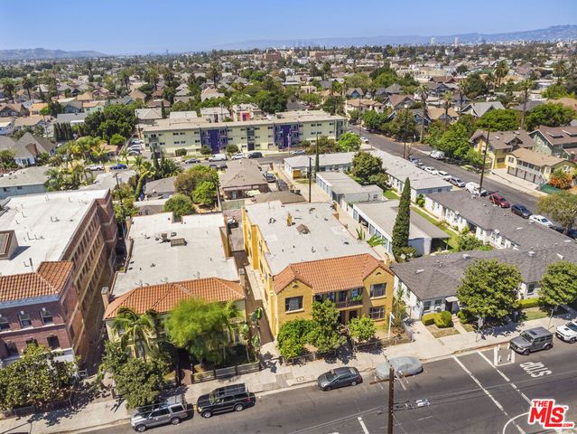 2717 S Budlong Avenue, Los Angeles, CA 90007