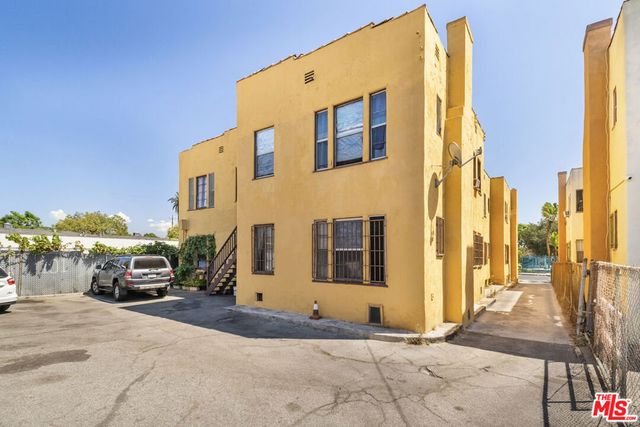 2717 S Budlong Avenue, Los Angeles, CA 90007