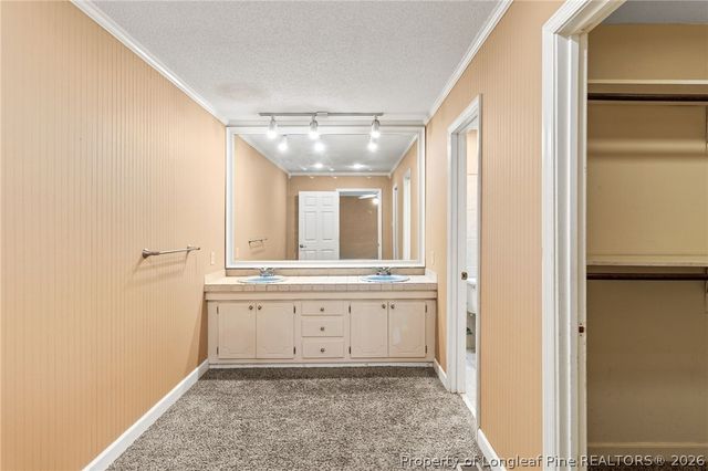 5605 Macgregor Court, Fayetteville, NC 28304