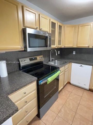 490 NW 20th St 1030, Boca Raton, FL 33431