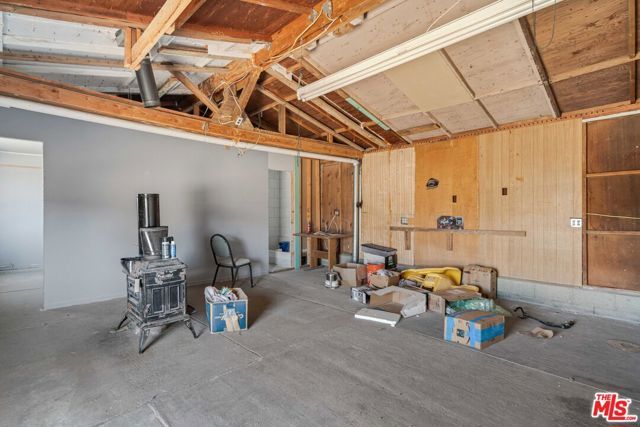 45611 250th Street, Lancaster, CA 93535