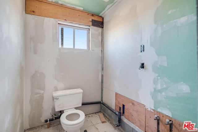 45611 250th Street, Lancaster, CA 93535