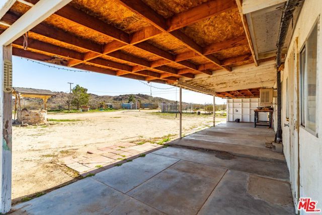 45611 250th Street, Lancaster, CA 93535