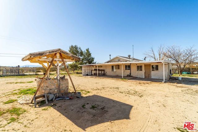 45611 250th Street, Lancaster, CA 93535