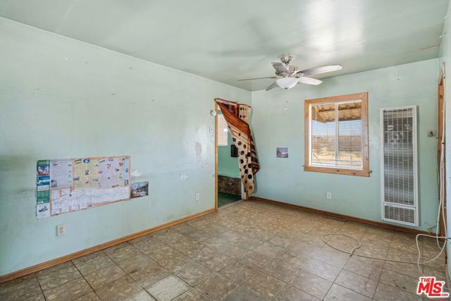 45611 250th Street, Lancaster, CA 93535