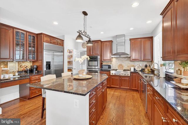 13803 LEAMAN FARM RD, Boyds, MD 20841