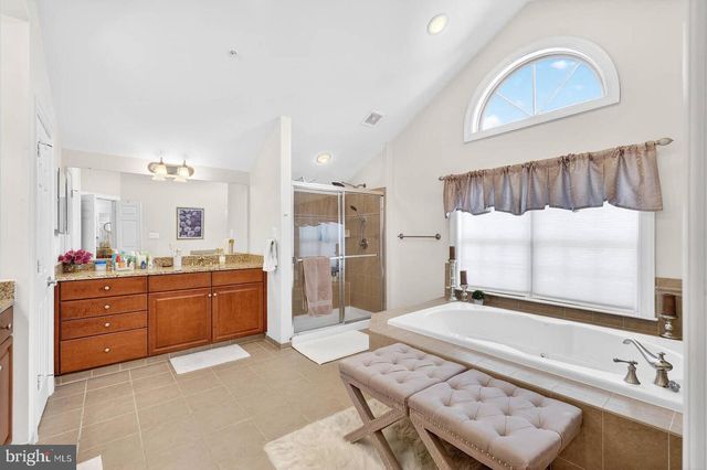13803 LEAMAN FARM RD, Boyds, MD 20841