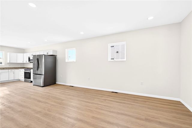 3 PIONEER AVENUE, Ross Twp, PA 15229