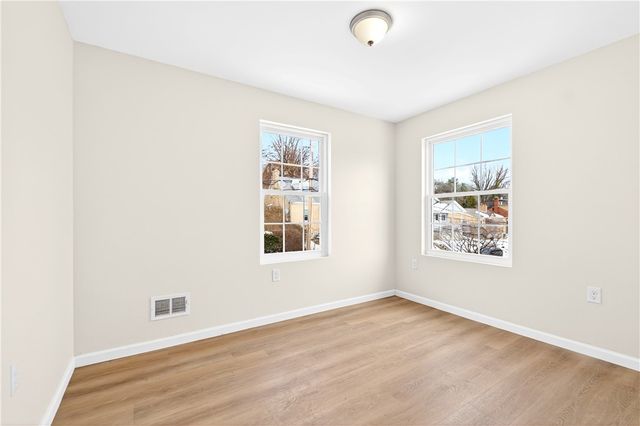 3 PIONEER AVENUE, Ross Twp, PA 15229