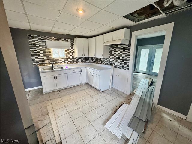 12600 Forest Hill Avenue, Cleveland, OH 44112