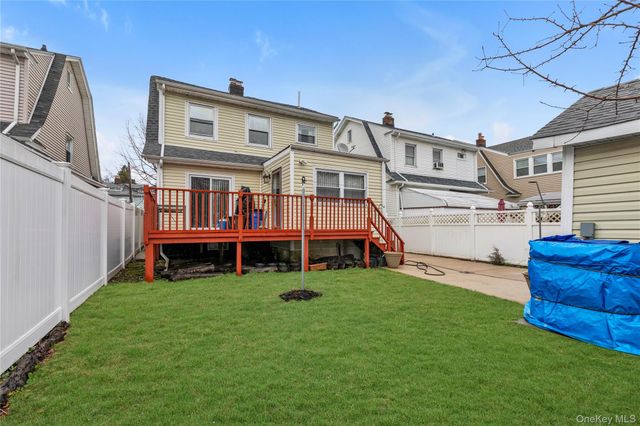 92-24 219th Street, Queens Village, NY 11428