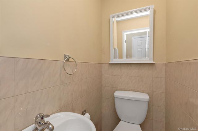 92-24 219th Street, Queens Village, NY 11428