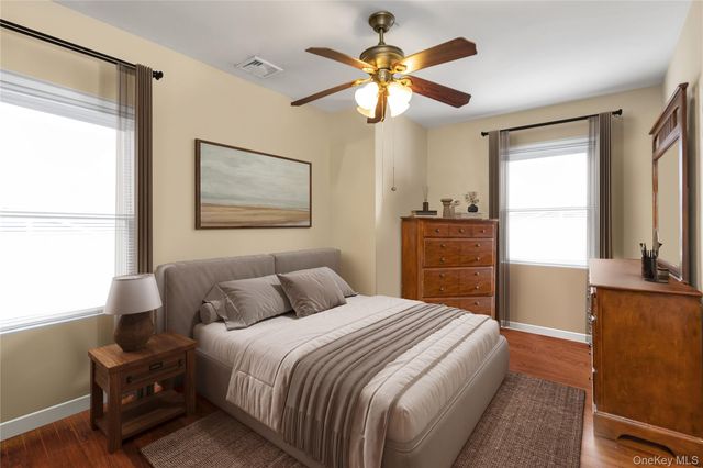 92-24 219th Street, Queens Village, NY 11428