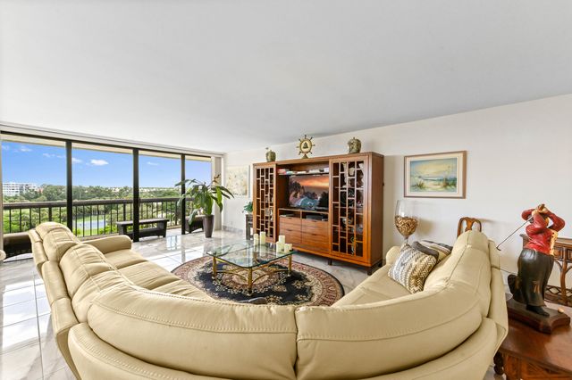 1900 Consulate Place 604, West Palm Beach, FL 33401