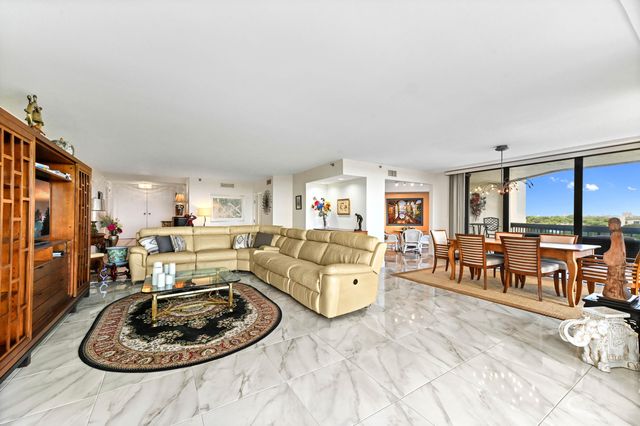 1900 Consulate Place 604, West Palm Beach, FL 33401