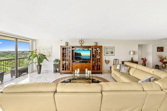 1900 Consulate Place 604, West Palm Beach, FL 33401