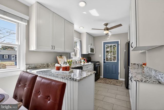 3206 CAMPBELL DR, Alexandria, VA 22303