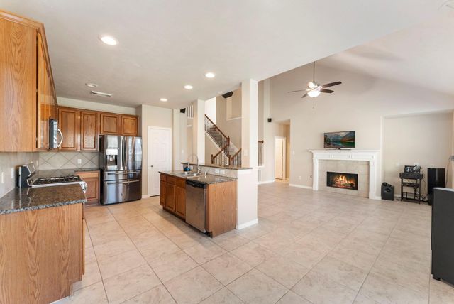 4318 Countrycrossing Drive, Spring, TX 77388