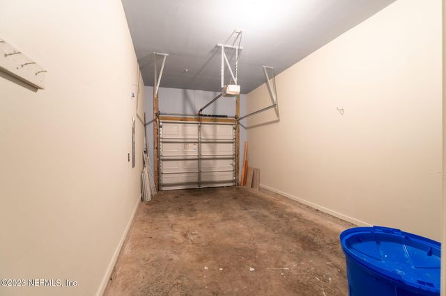 7064 DEER LODGE Circle 104, Jacksonville, FL 32256