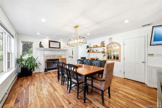 1536 Winganhauppauge Road, Islip, NY 11751