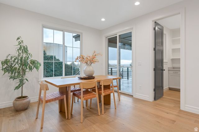 5 W SUMMERHILL LN, Centerville, UT 84014