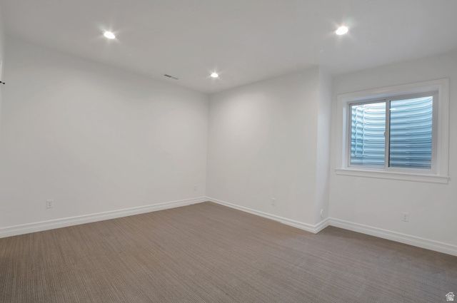 5 W SUMMERHILL LN, Centerville, UT 84014