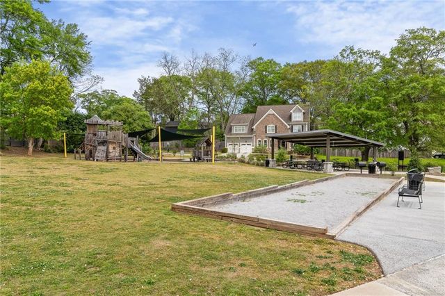 1210 Pine Grove Avenue NE, Brookhaven, GA 30319