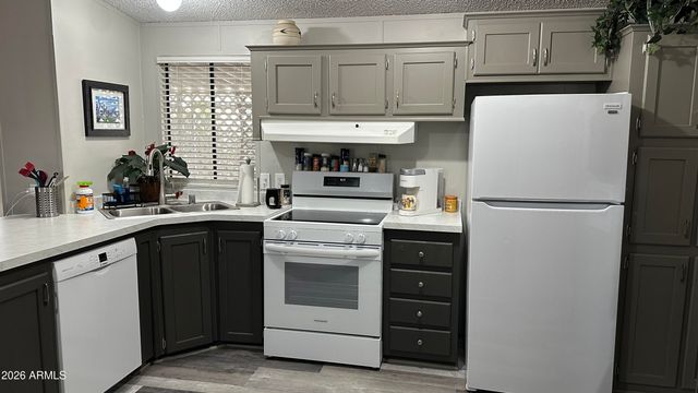 834 S Meridian Road 61, Apache Junction, AZ 85120