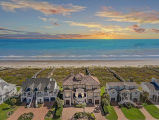 19615 Shores Drive, Galveston, TX 77554