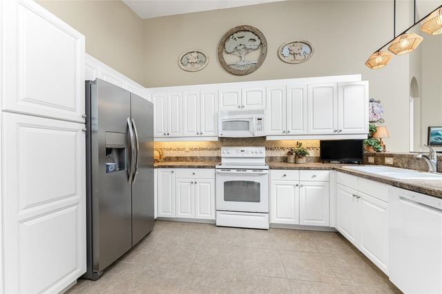 1714 CELTIC DRIVE 204, Venice, FL 34293